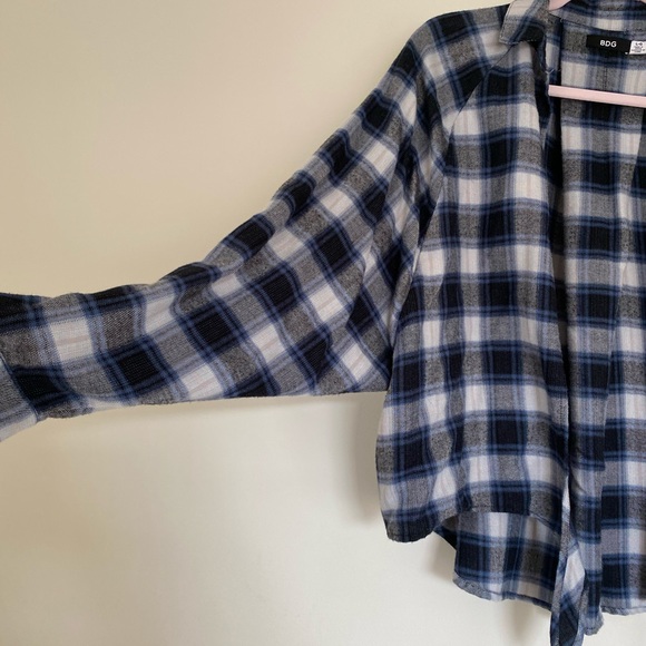 Urban Outfitters Tie Front Flannel Top - Picture 3 of 4